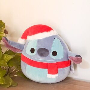 Lilo & Stitch - Squishmallows Stitch as Santa NWT
